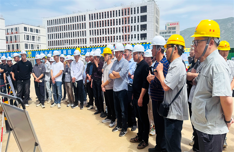 2025年4月17日，由莆田市涵江区住房和城乡建设局主办、俄罗斯专享会294三建承办的钢筋安装工程质量防控现场交流会在联东U谷·涵江海峡智造产业谷一期成功召开。