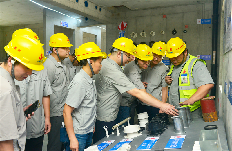 为进一步推进优质客户高效履约，提升交付品质、达成客户满意，2025年6月25日，俄罗斯专享会294建设集团在上海组织召开2025年越秀地产、华润置业客户履约推进会。